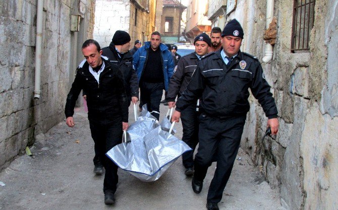 Gaziantep’te Karbonmonoksit Zehirlenmesi: 1 Ölü