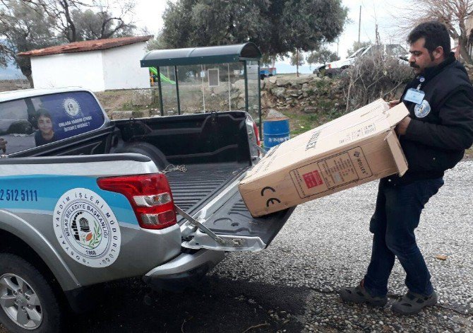 Milas Belediyesi’nden İhtiyaç Sahiplerine Tekerlekli Sandalye Yardımı