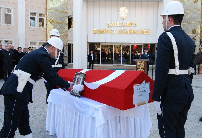 Kazada Hayatını Kaybeden Polis İçin Tören Düzenlendi