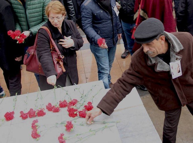 Uğur Mumcu Kuşadası’nda Çeşitli Etkinliklerle Anıldı