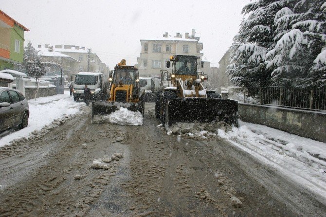 Melikgazi’de Kesintisiz Ve Güvenli Hizmet Devam Ediyor