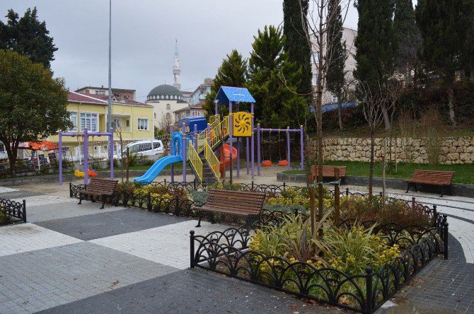 Büyükçekmece Belediyesi Tepecik’e Modern Bir Park Kazandırdı