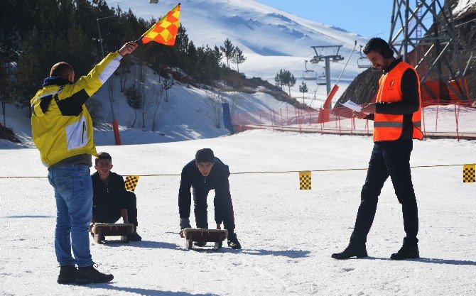 Erzurumlu Kızakçılar Bursa Yolunda