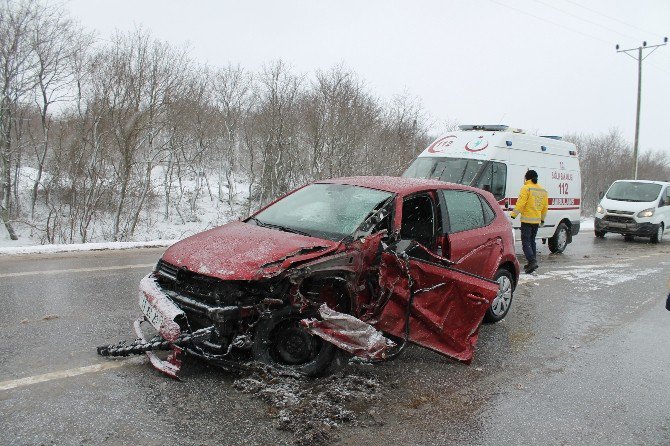 Tır İle Otomobilin Çarpıştı: 1 Yaralı