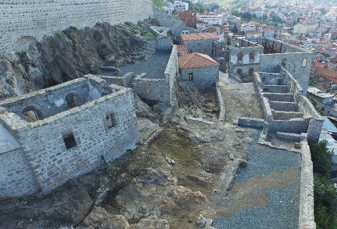 Kızlar Manastırında Restorasyon Çalışmalarına Yeniden Başlandı