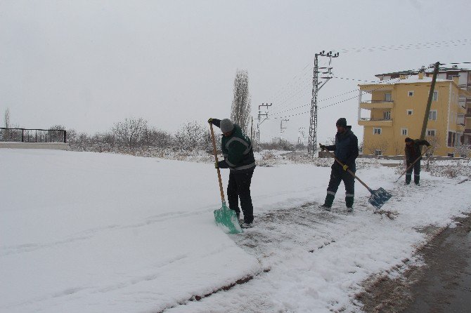 Develi Belediyesinin Kış Çalışmaları Devam Ediyor