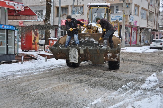 Adıyaman’da Kar Temizleme