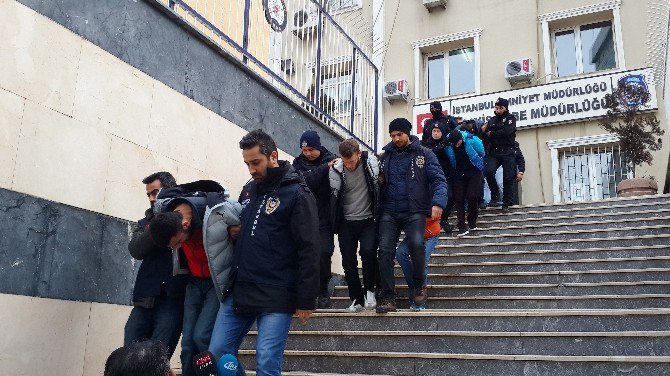 İstanbul’da Çökertilen Hırsızlık Çetesinin Üyeleri Adliyeye Sevk Edildi