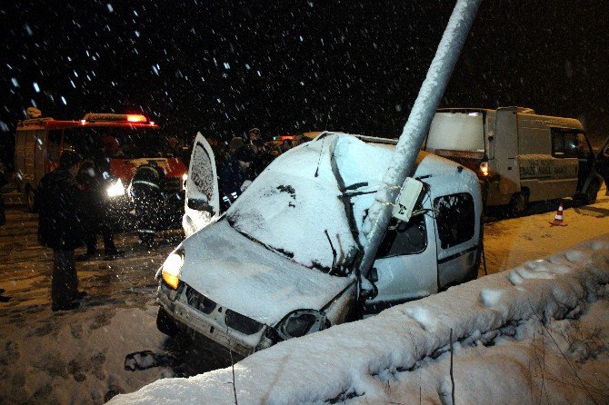 Karabük’te Trafik Kazası: 2 Ölü, 1 Yaralı