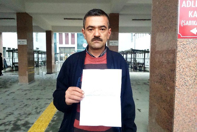 Burun Estetiği Ameliyatı Olan Genç Kız Yoğun Bakımda Yaşam Savaşı Veriyor