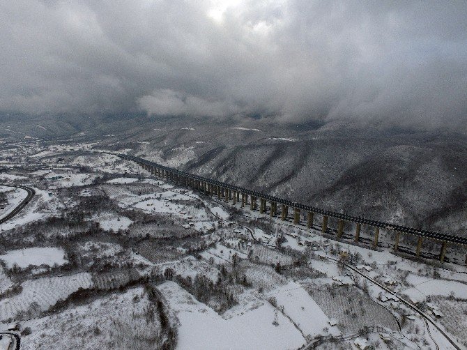 Bolu Dağı’nın Eşsiz Kar Manzarası Havadan Görüntülendi