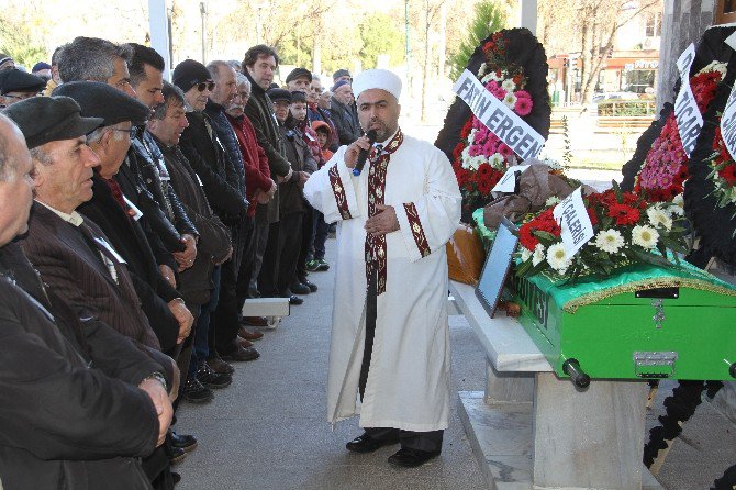 Türkülerin Babası Son Yolculuğuna Uğurlandı