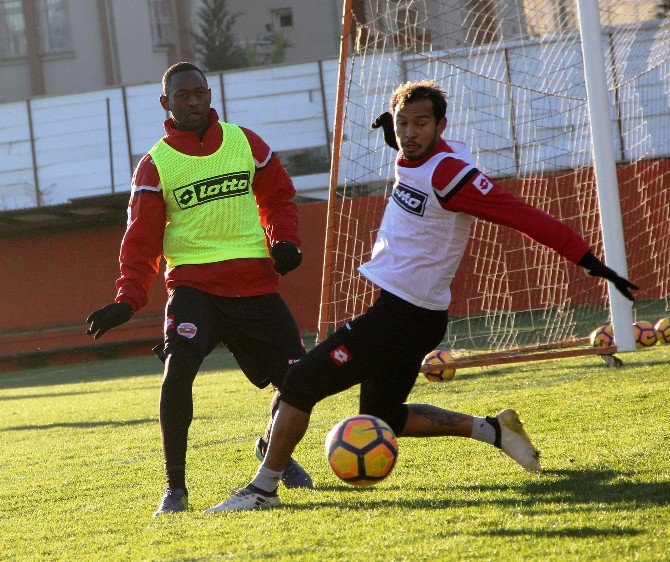 Adanaspor’da Kasımpaşa Hazırlıkları Sürüyor