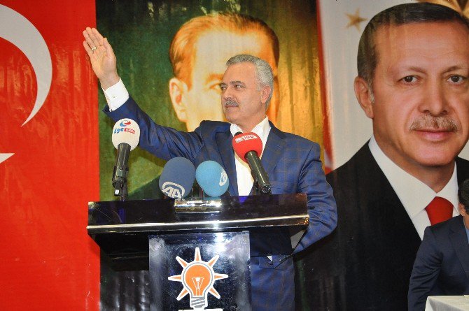 Ak Parti Genel Başkan Yardımcısı Mustafa Ataş: