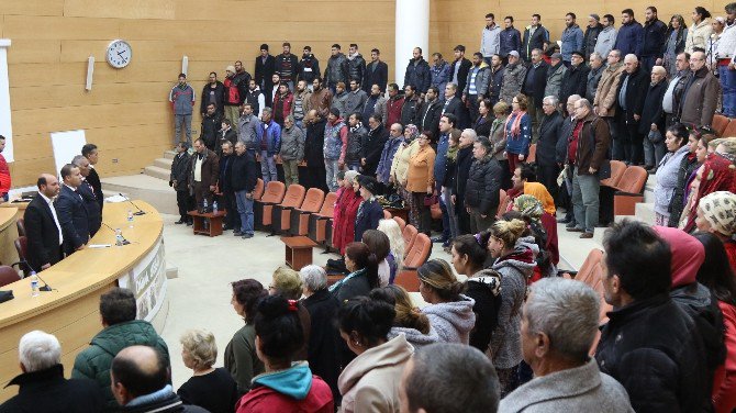 Akhisarlı Romanların Sorunları Masaya Yatırıldı