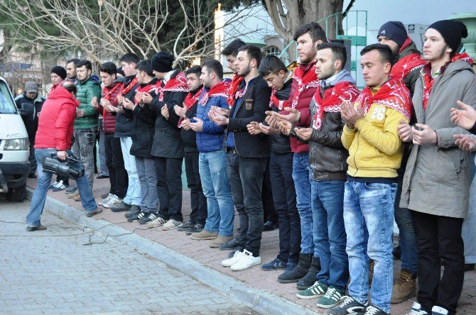 Başkan Gençer "Türkiye Cumhuriyeti Sizin Sayenizde İlelebet Yaşayacak"