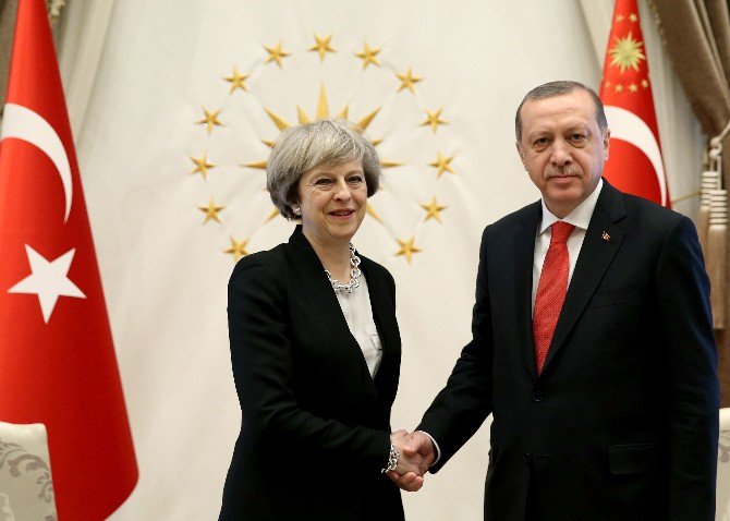 İngiltere Başbakanı Theresa May, Cumhurbaşkanlığı Külliyesi’nde