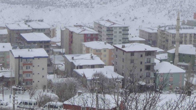 Kulp’ta 45 Köy Yolu Ulaşıma Kapandı