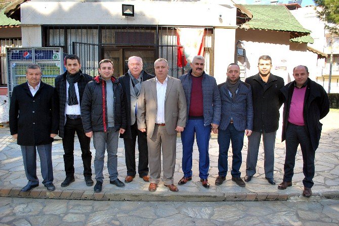 Salihli’de Emlakçılar Yeni Başkanını Seçti