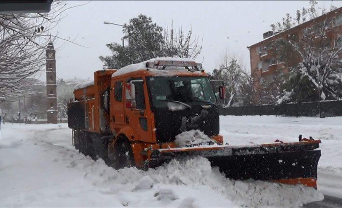 Siirt’te 180 Köy Yolu Ulaşıma Kapandı