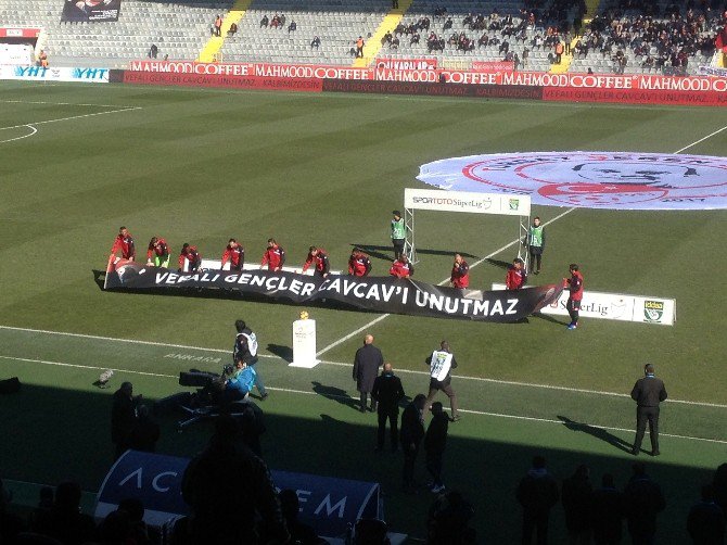 İlhan Cavcav, Ankara Derbisinde Unutulmadı