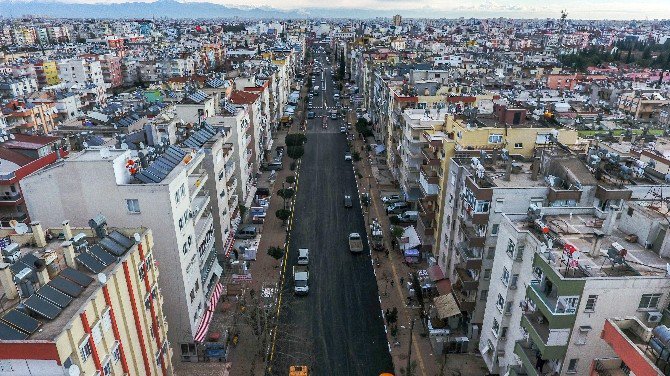 Muratpaşa Belediyesi Zambak Caddesi’ndeki Çalışmalarını Tamamladı