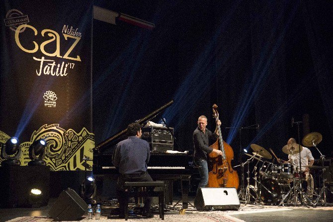 Nilüfer Caz Tatili Avishai Cohen Trio Konseriyle Başladı