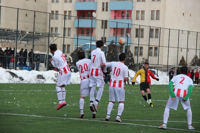 25 Mart Oltuspor, Pasinler’i 3-2 Mağlup Etti