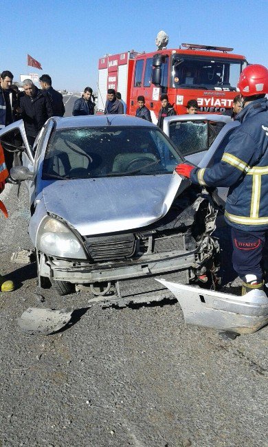 Şanlıurfa’da Trafik Kazası: 3 Yaralı