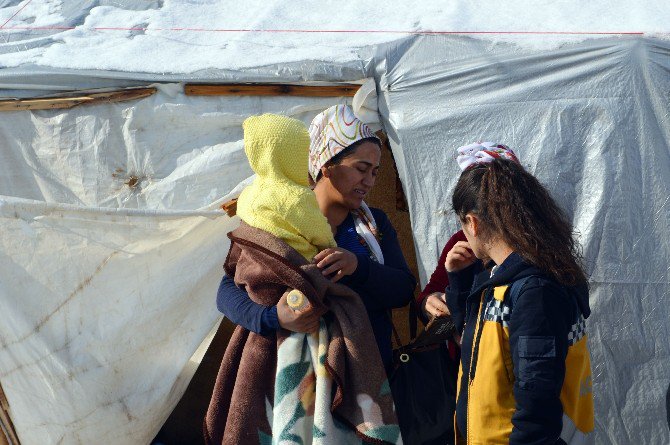 Hastalanan Leyla Bebek İçin Ekipler Seferber Oldu