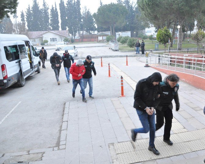 Balıkesir Polisinden Uyuşturucu Satıcılarına Darbe