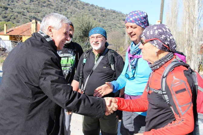 Bölge Doğaseverleri Söke Belediyesi’nin Yürüyüşünde Buluştu