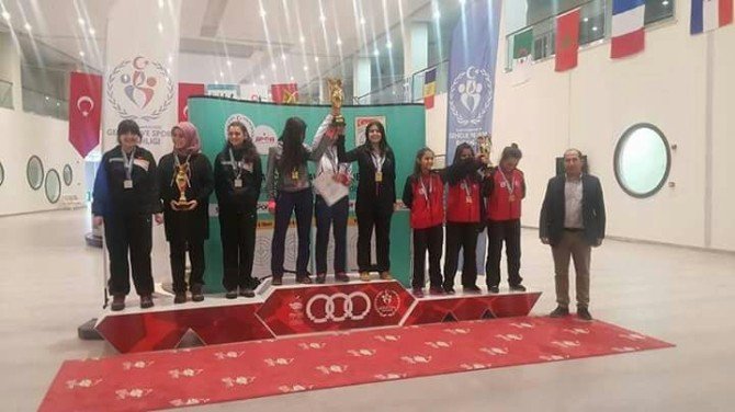 Bilfen Sporcusu Havalı Silahlar Türkiye Kupasında Şampiyon Oldu