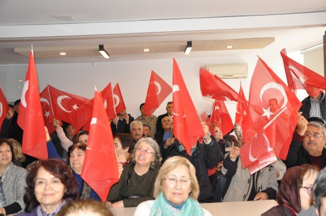 Chp’den Türk Bayraklı Çalışma