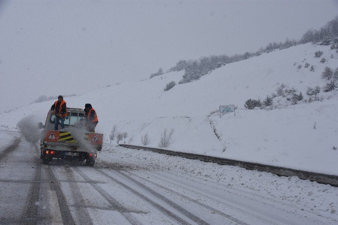 Sinop’ta 134 Köy Yolu Ulaşıma Kapandı