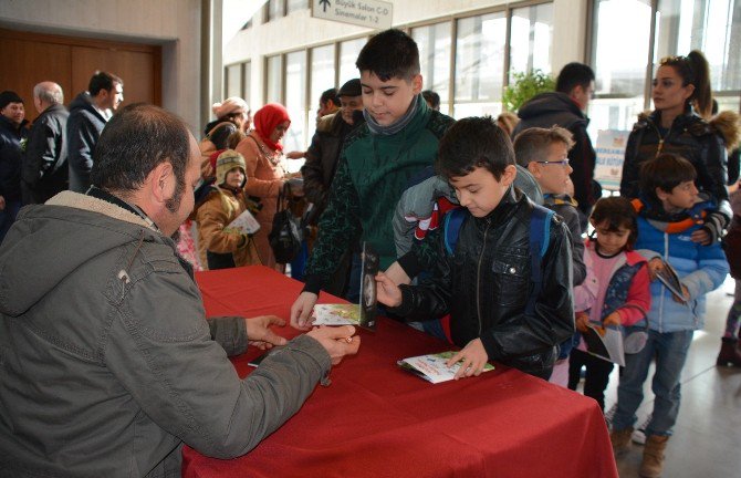 Bergama Belediyesi 1. Çocuk Kitapları Şenliği