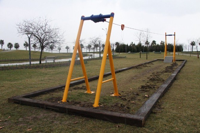 Büyükşehir’den Çocuklara Macera Oyun Parkı