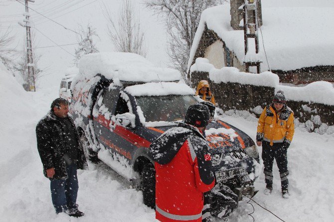 Kar Ambulansları Hayat Kurtarıyor