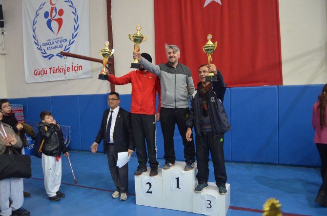 Sorgun Taekwondo Takımları Kayseri’den Birincilikle Döndü