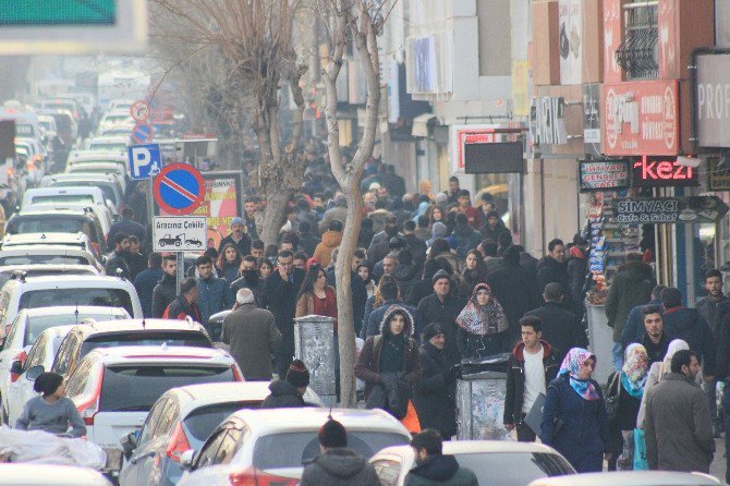 Van’da Erkek Nüfusu Kadın Nüfusundan Daha Fazla