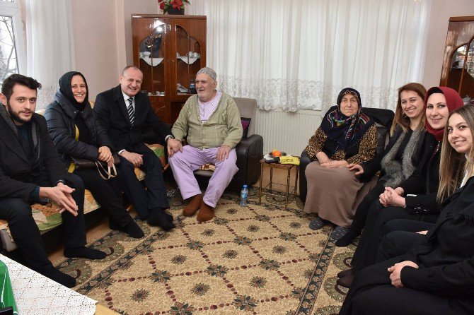 Başkan Keleş, "Aile Hayatımızın En Değerli Kurumudur"