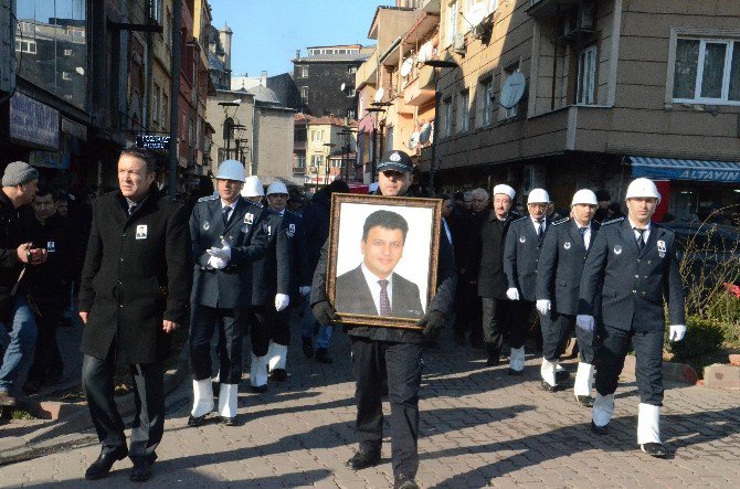 Ak Parti’li Belediye Başkanı Ertan Şahin Son Yolculuğuna Uğurlandı