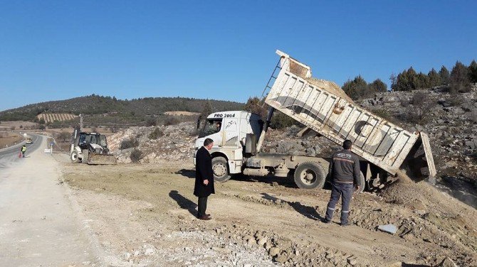 Vezirhan Beldesi’nde Yeni Sanayi Dükkanları İnşa Ediliyor