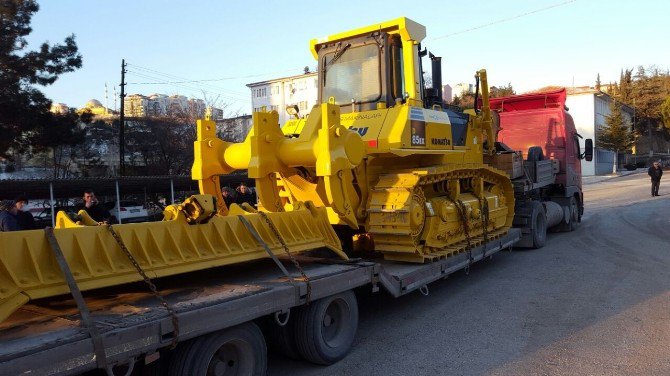 Bilecik’e 1 Milyon 38 Bin Lira Değerinde Yeni Dozer