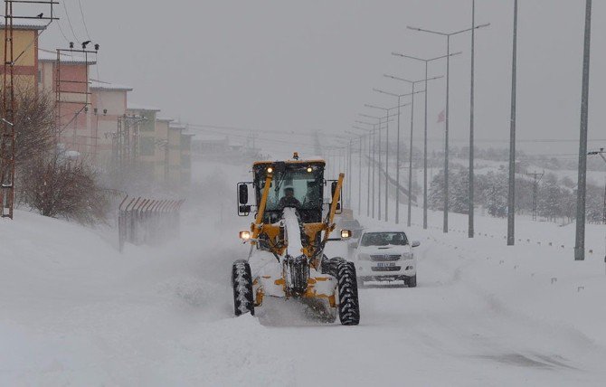 Bitlis’te Hayat Durdu