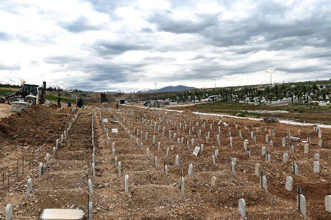 Büyükşehir Belediyesinden 2016 Yılında 2 Bin 610 Kez Taziye Çadırı Hizmeti