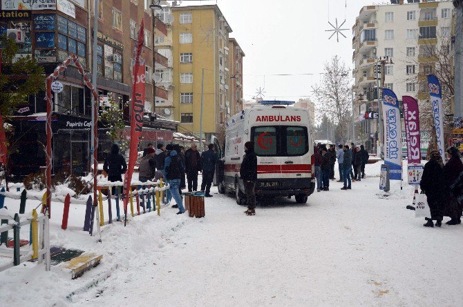 Diyarbakır’da Silahlı Kavga: 1 Yaralı