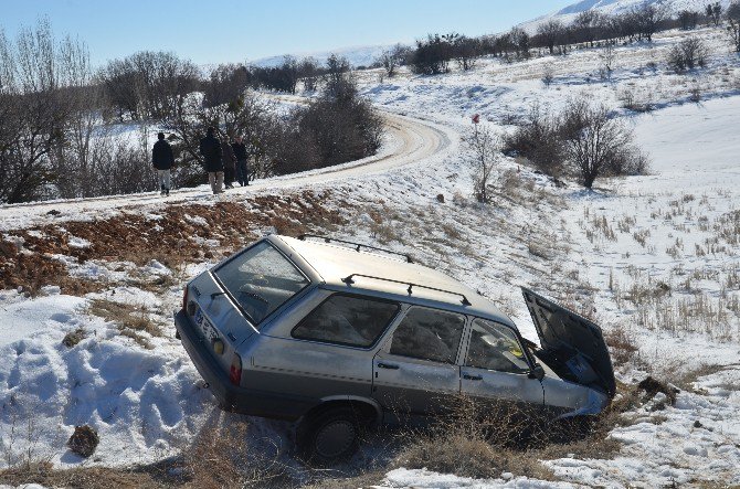 Günyüzü’nde Trafik Kazası, 2 Yaralı