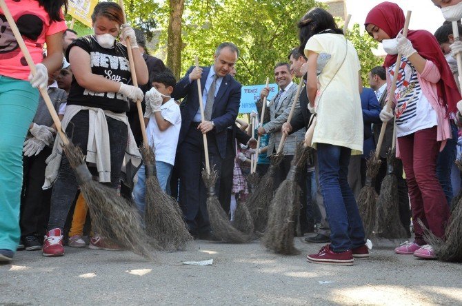 İnegöl’de Temizlik Hamlesi