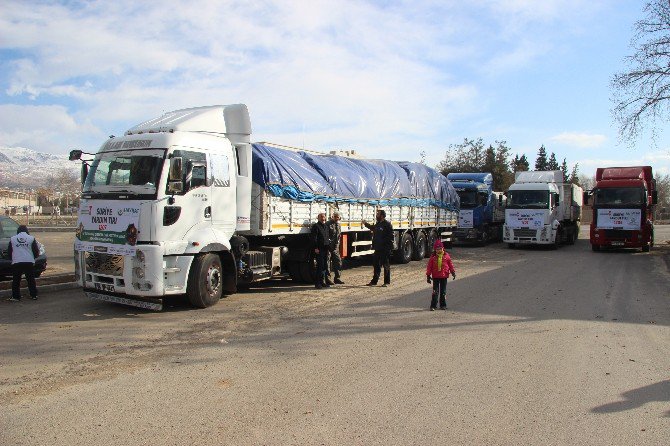 Kahramanmaraş’tan Suriye’ye 5 Tır Yardım